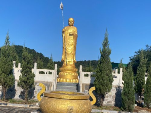 墓园环境